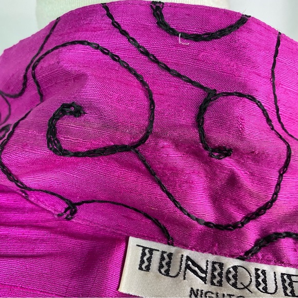 Vintage Fuchsia Pink Silk Blazer Jacket Flower Accents and Embroidery Med - Picture 8 of 8